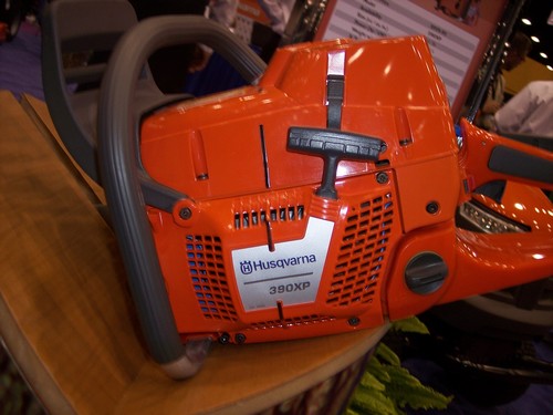 Husqvarna 390 outlet chainsaw